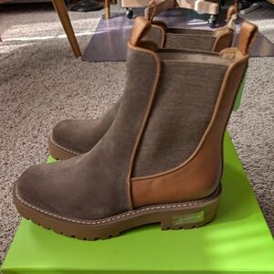 Sam Edelman Laguna size 7.5 in Desert Olive